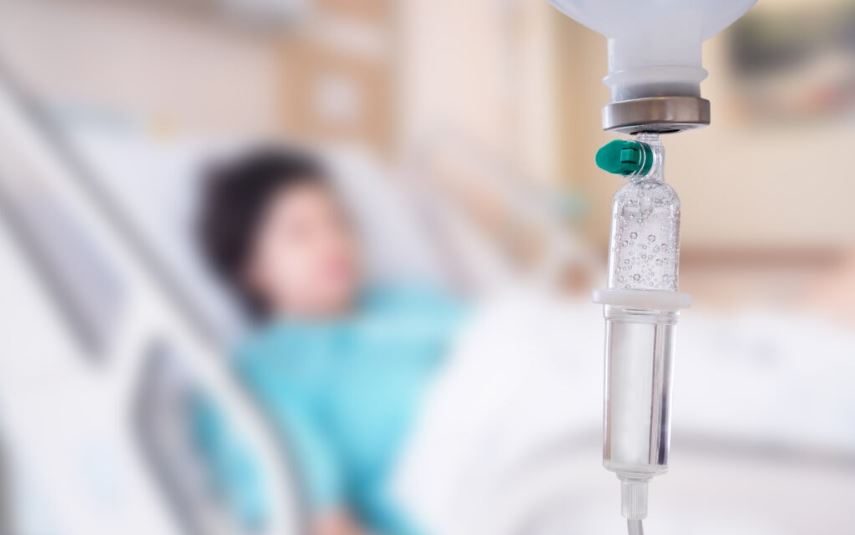 Dịch truyền đạm và vitamin